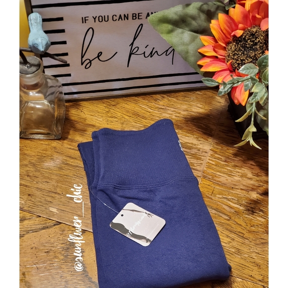 🆕️Free People Gone Adrift Leggings - Picture 15 of 16